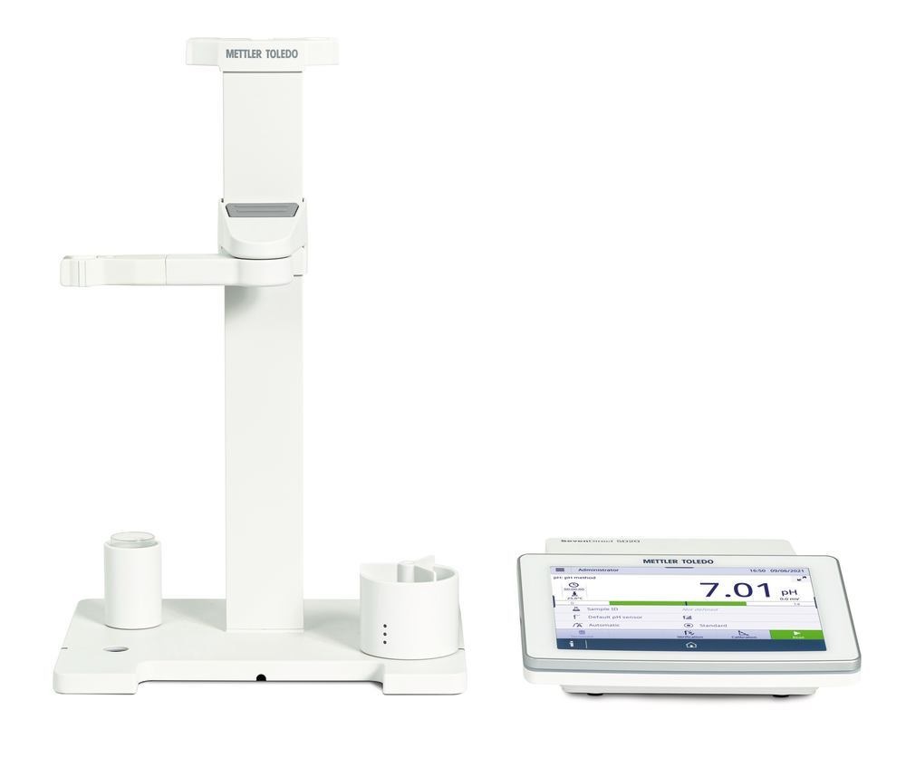 pH/ORP meter, Mettler-Toledo SevenDirect SD20, with holder
