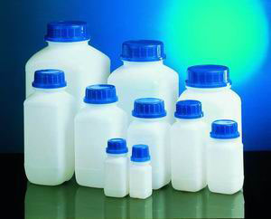 [1470382] Square reagent bottle, HDPE, wide neck, 500 ml