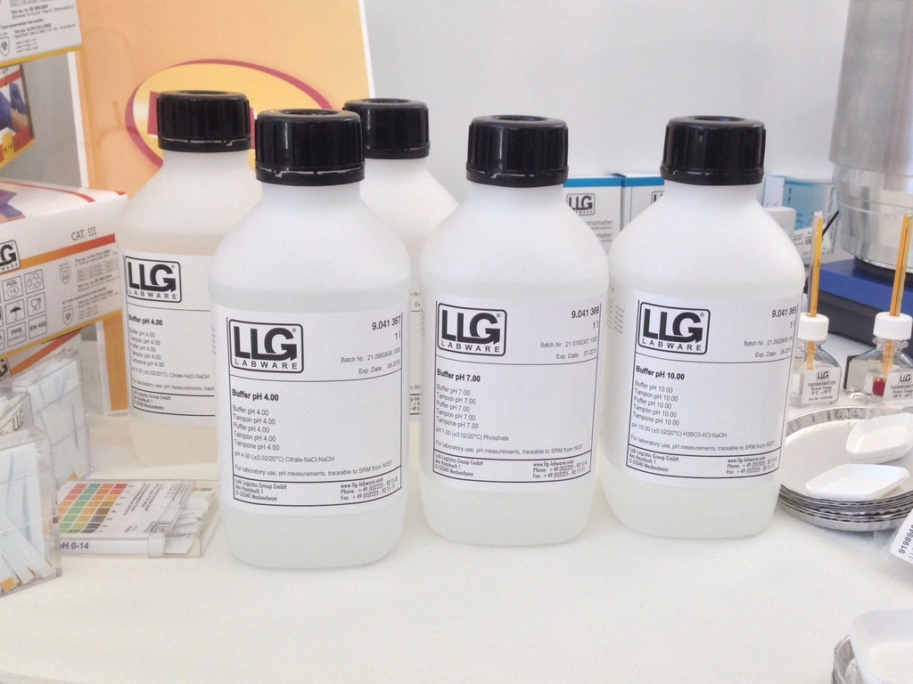 Buffer, technical, LLG, pH 7,00 ±0,01, 20°C, 1000 mL